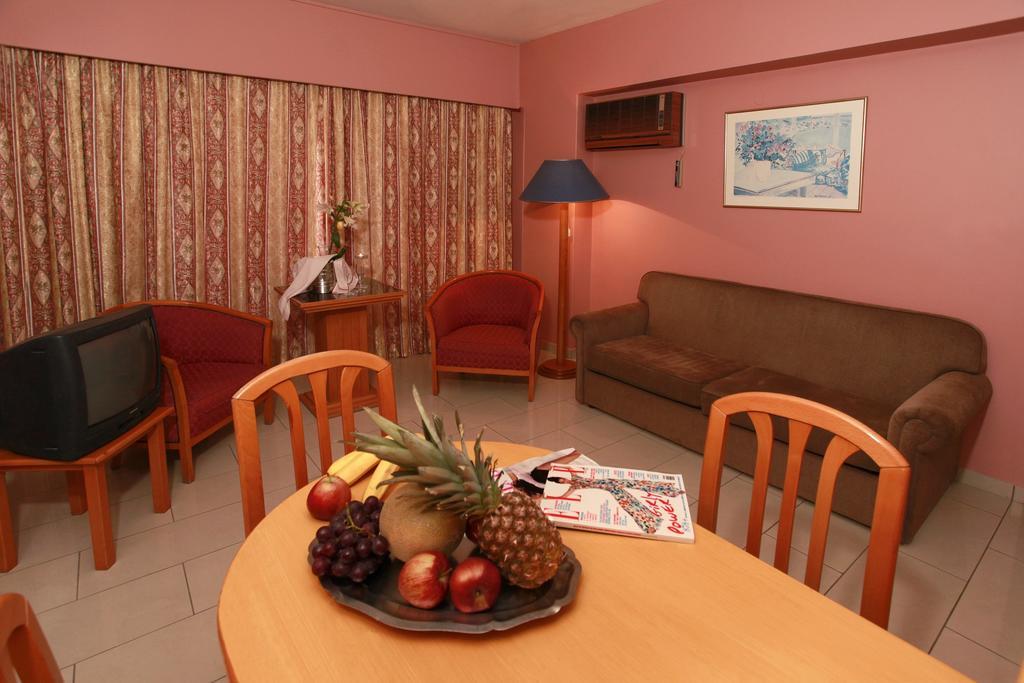 Jasmine Hotel Apartments Λεμεσός Εξωτερικό φωτογραφία