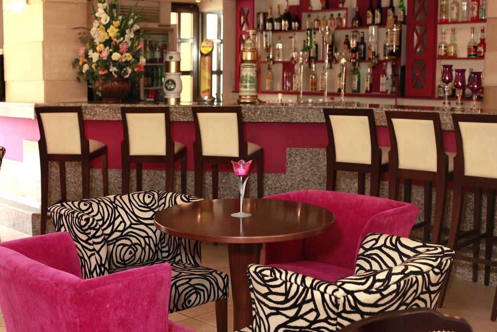 Jasmine Hotel Apartments Λεμεσός Εξωτερικό φωτογραφία
