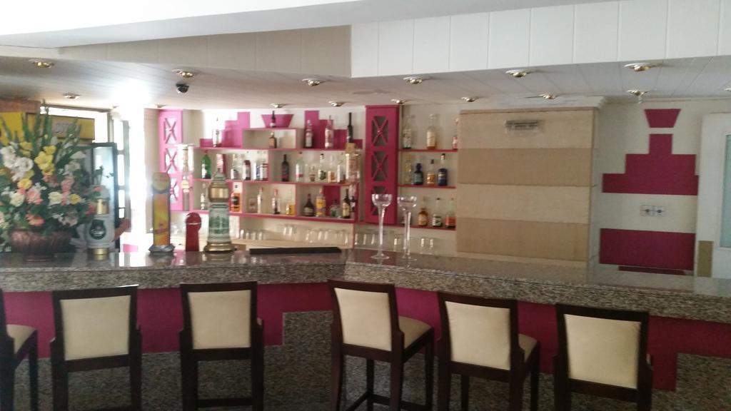 Jasmine Hotel Apartments Λεμεσός Εξωτερικό φωτογραφία