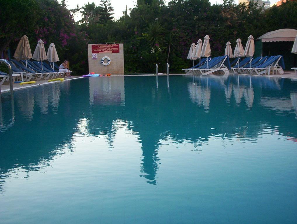 Jasmine Hotel Apartments Λεμεσός Εξωτερικό φωτογραφία