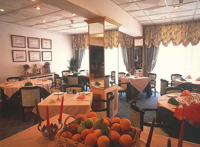 Jasmine Hotel Apartments Λεμεσός Εξωτερικό φωτογραφία